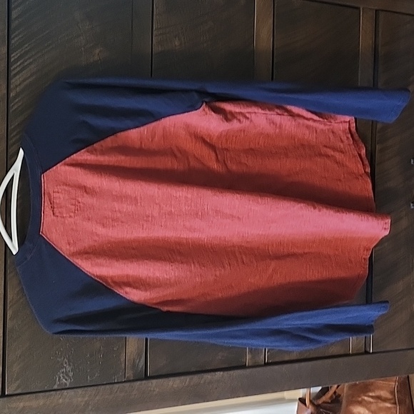 Abercrombie & Fitch vintage tee. - Picture 3 of 4